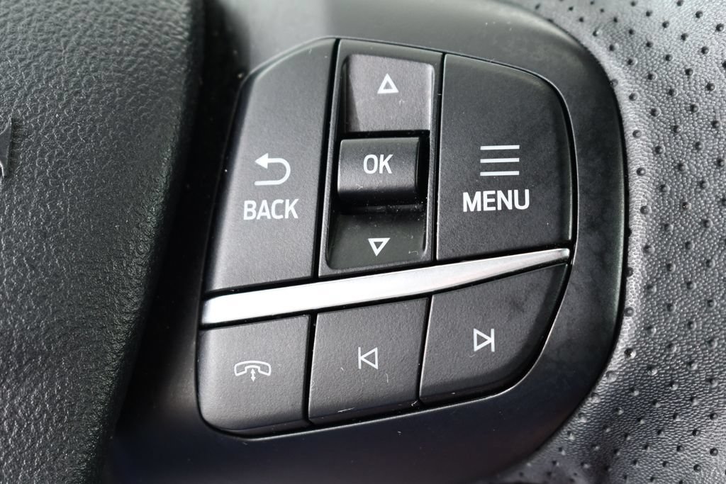 Used 2024 Ford Escape ST-Line w/ Tech Pack #1 AWD/4WD image 32
