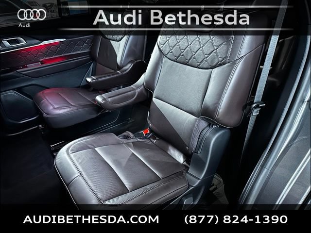 Used 2025 Ford Explorer Platinum w/ LUX Leather Package AWD/4WD image 30