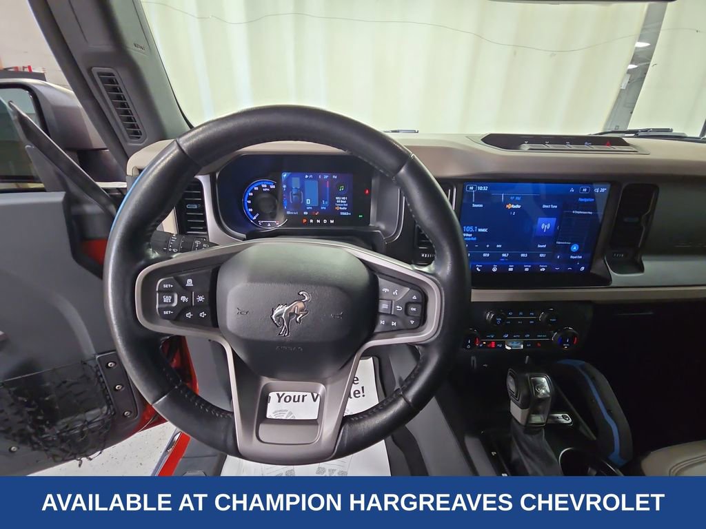 Used 2022 Ford Bronco Wildtrak image 15