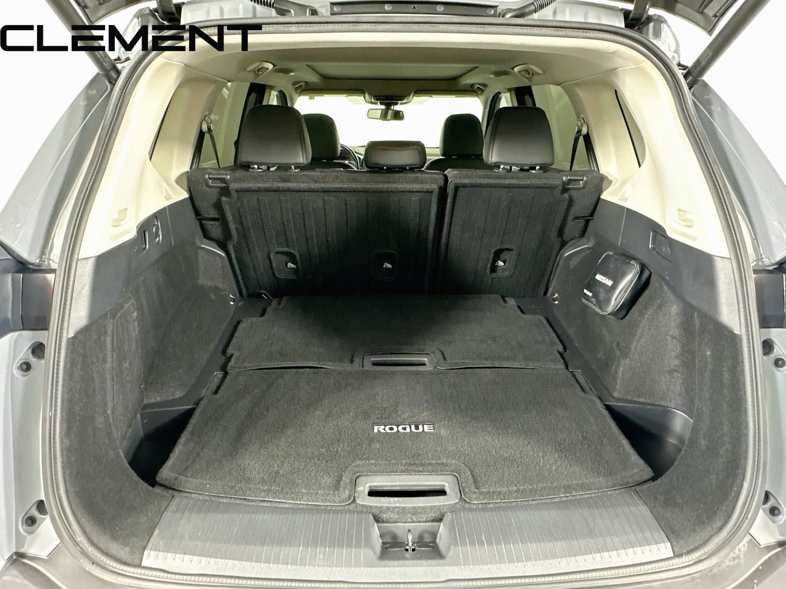 Used 2021 Nissan Rogue SL AWD/4WD image 11