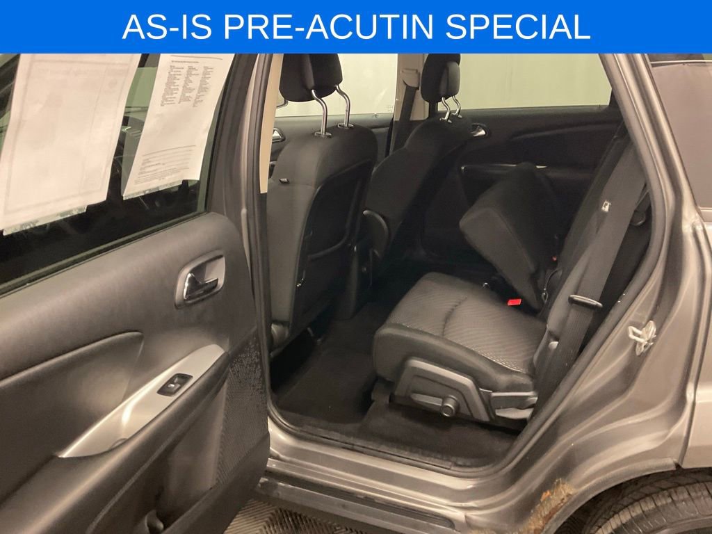 Used 2012 Dodge Journey SXT w/ Flexible Seating Group image 23