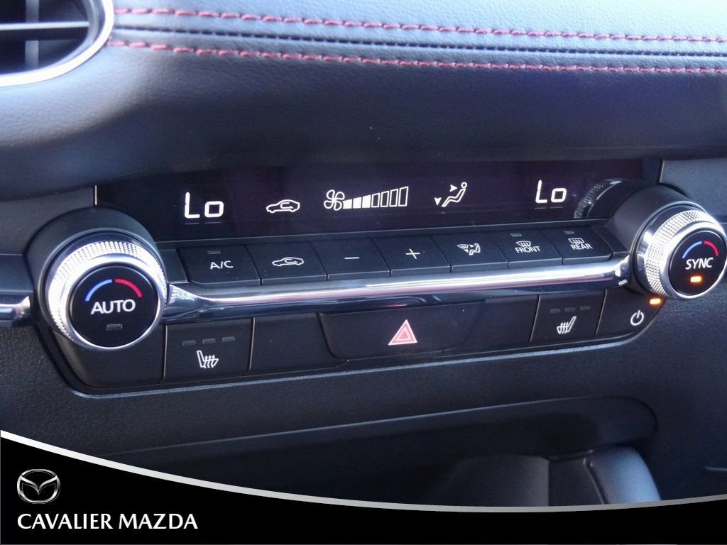 New 2026 MAZDA MAZDA3 Carbon image 25