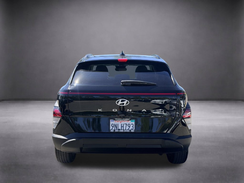 Certified 2025 Hyundai Kona SEL FWD image 7