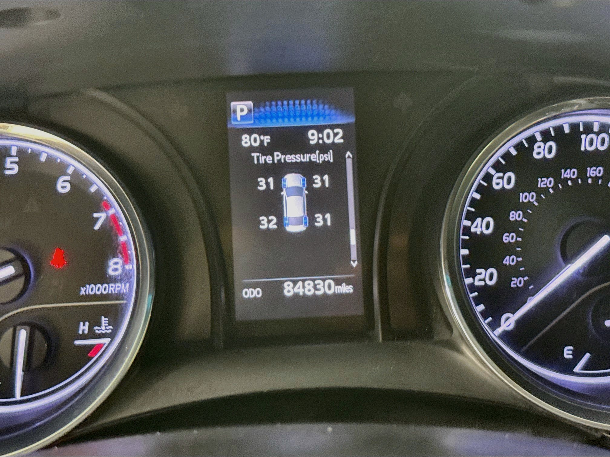Used 2019 Toyota Camry SE FWD image 13