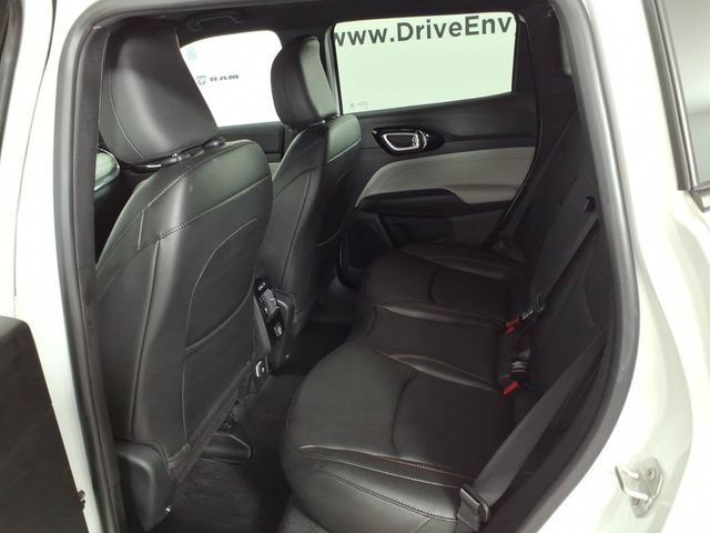 Used 2024 Jeep Compass Limited AWD/4WD image 9