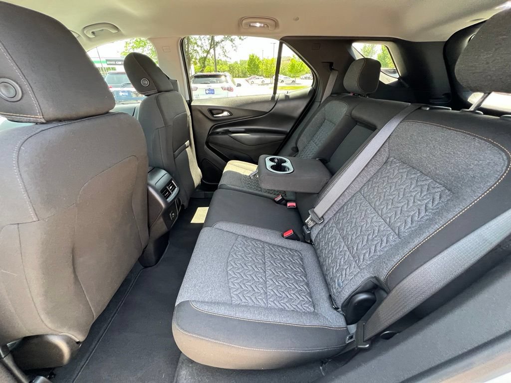Used 2024 Chevrolet Equinox LT FWD image 21