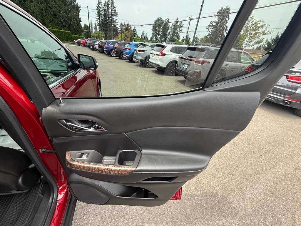 Used 2020 GMC Acadia Denali AWD/4WD image 26
