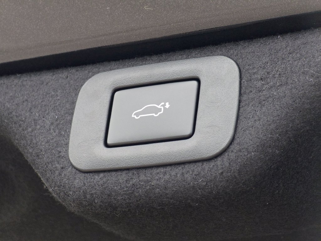 New 2026 Lexus ES 350h AWD w/ Convenience Package image 24