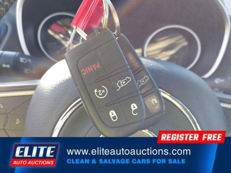 Used 2018 Jeep Compass Limited w/ Navigation Group FWD image 22