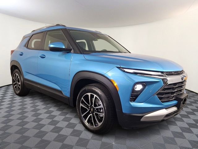 Used 2026 Chevrolet TrailBlazer LT image 1