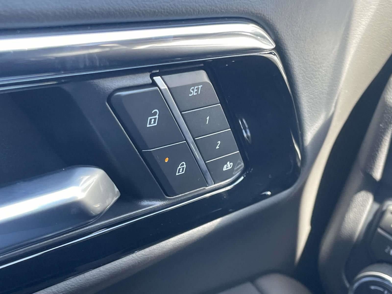 New 2026 Chevrolet Tahoe Premier AWD/4WD image 17