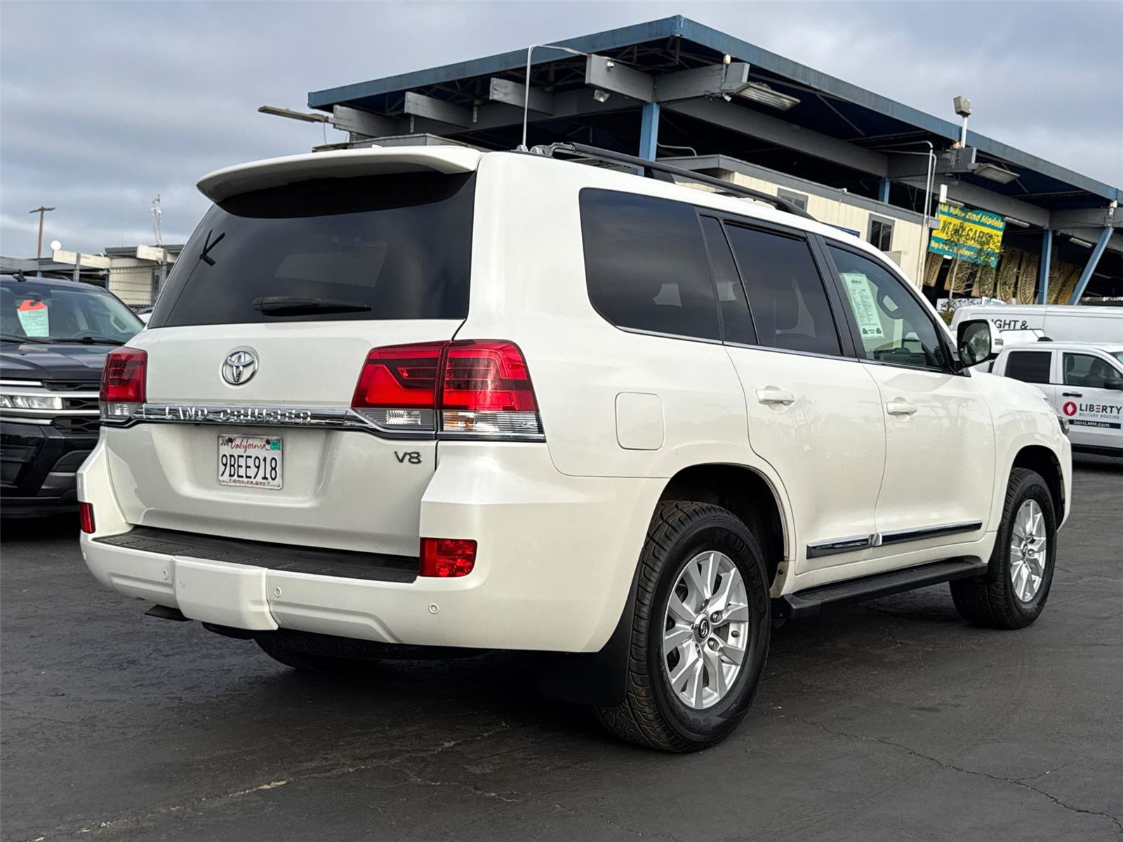 Used 2016 Toyota Land Cruiser AWD/4WD image 8