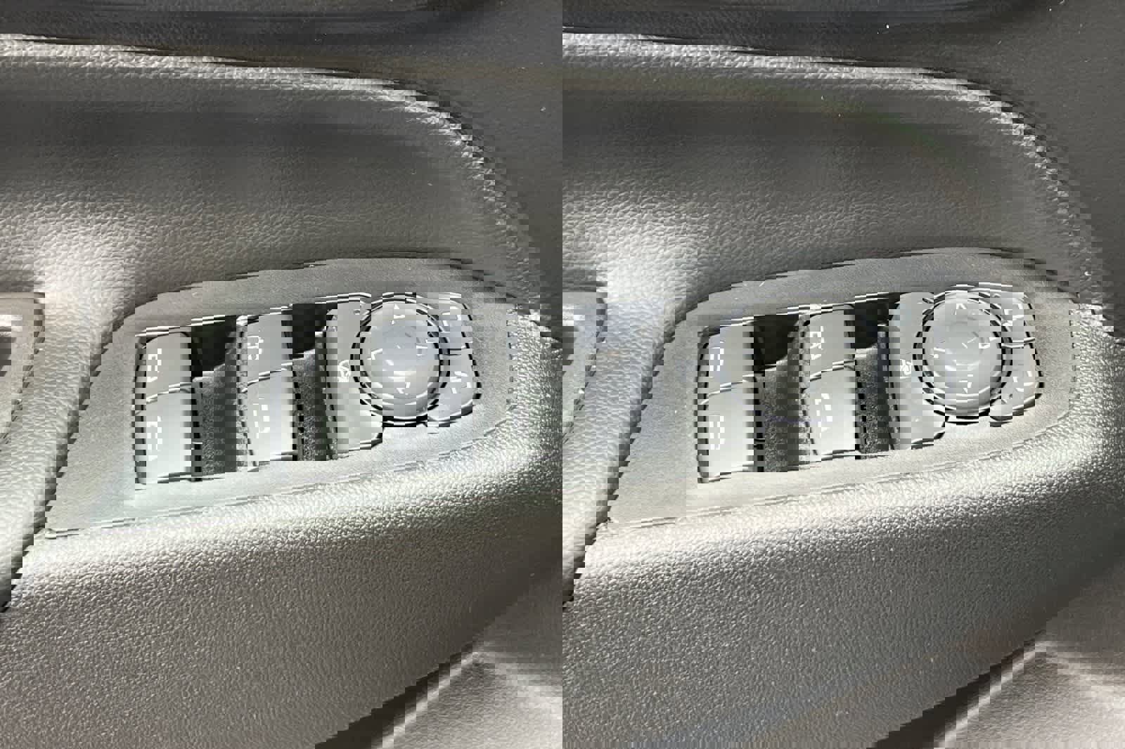 Used 2019 Chevrolet Equinox LT image 14