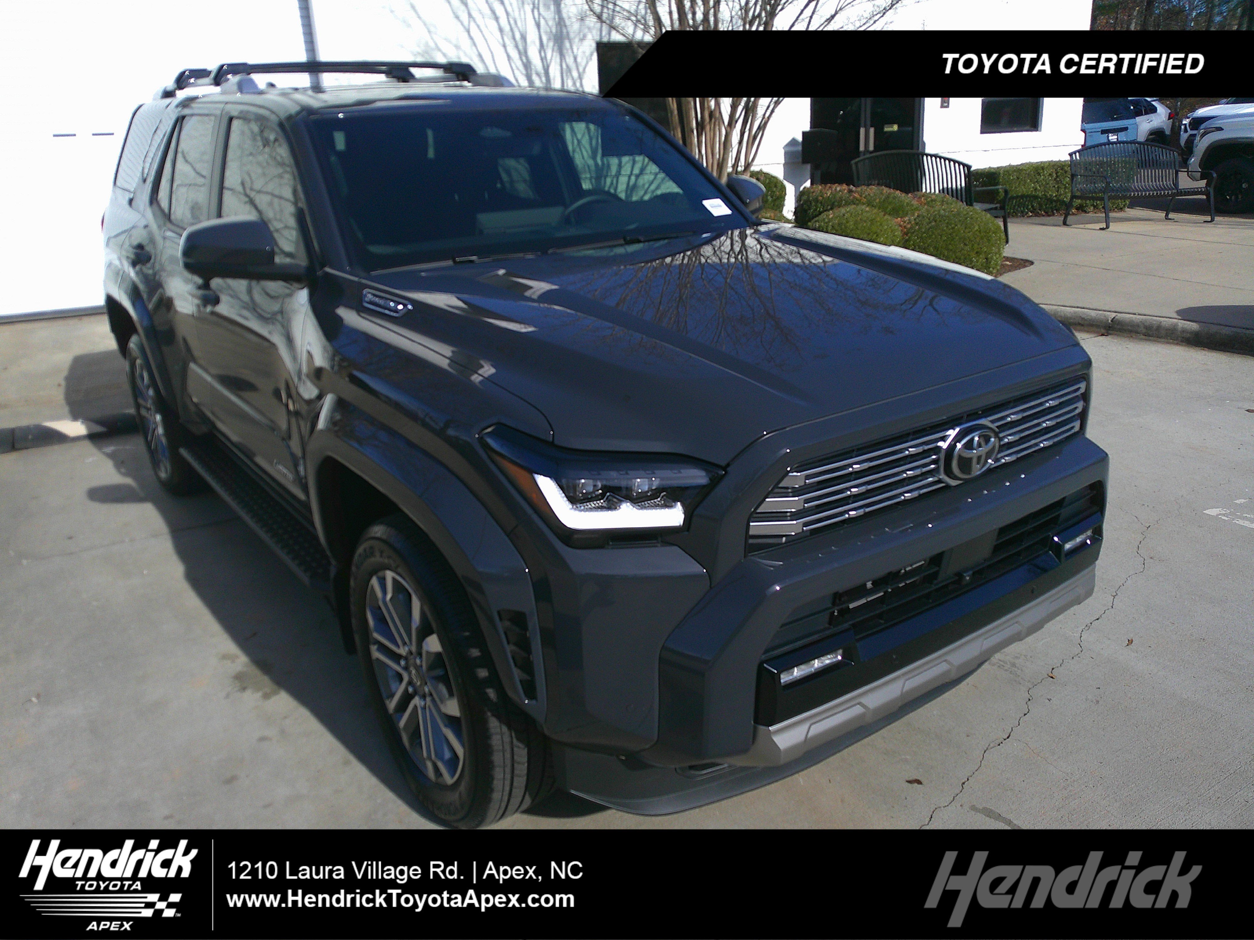Used 2025 Toyota 4Runner Limited image 1