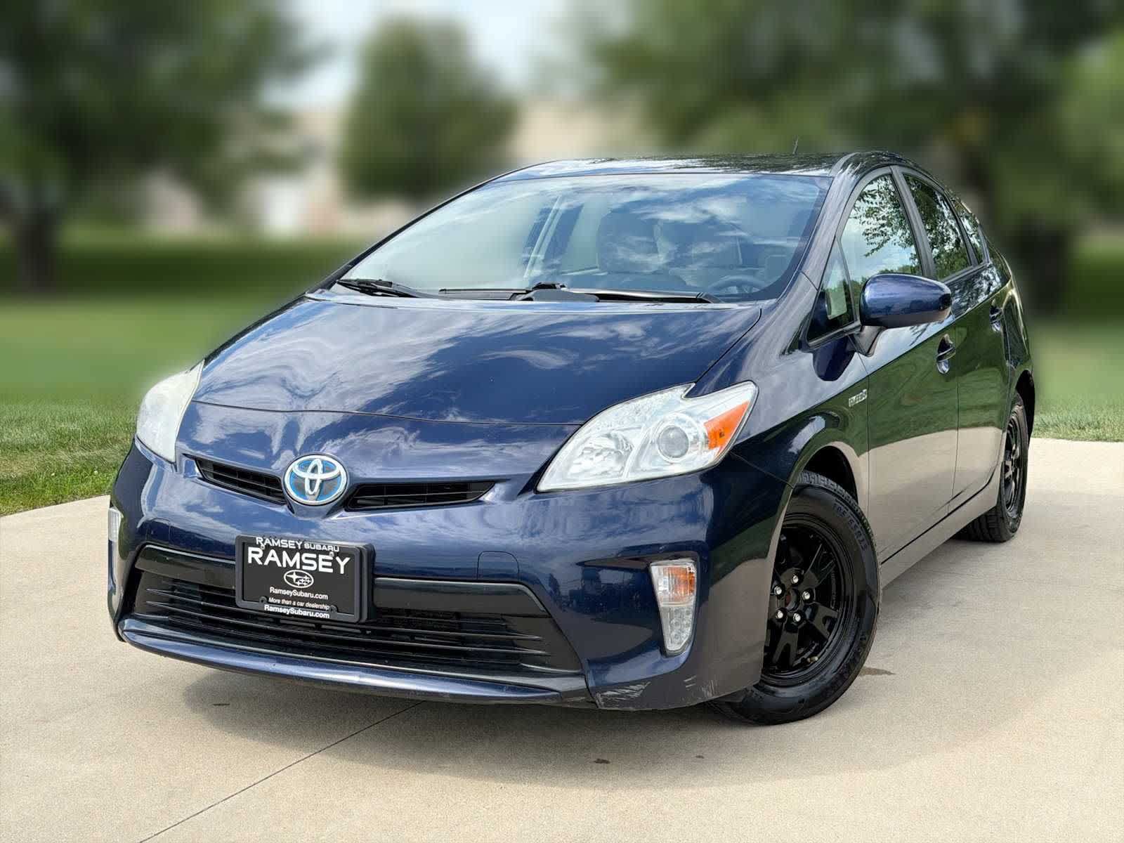 Used 2012 Toyota Prius Two FWD image 1
