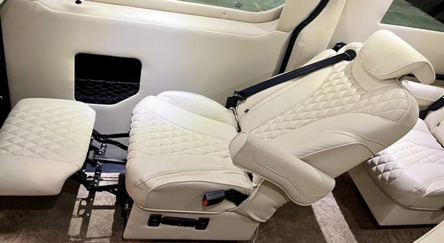 Used 2023 Mercedes-Benz Sprinter 2500 image 20