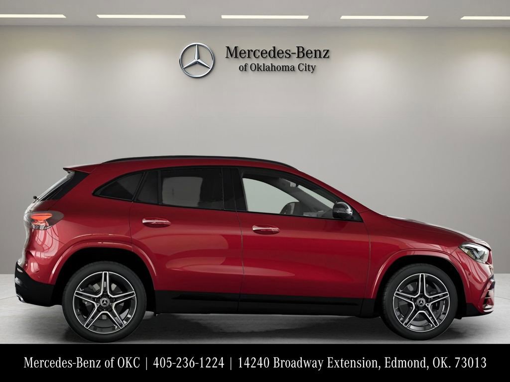 Used 2025 Mercedes-Benz GLA 250 4MATIC image 15