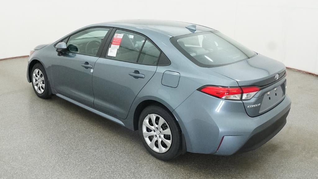 New 2026 Toyota Corolla LE FWD image 5