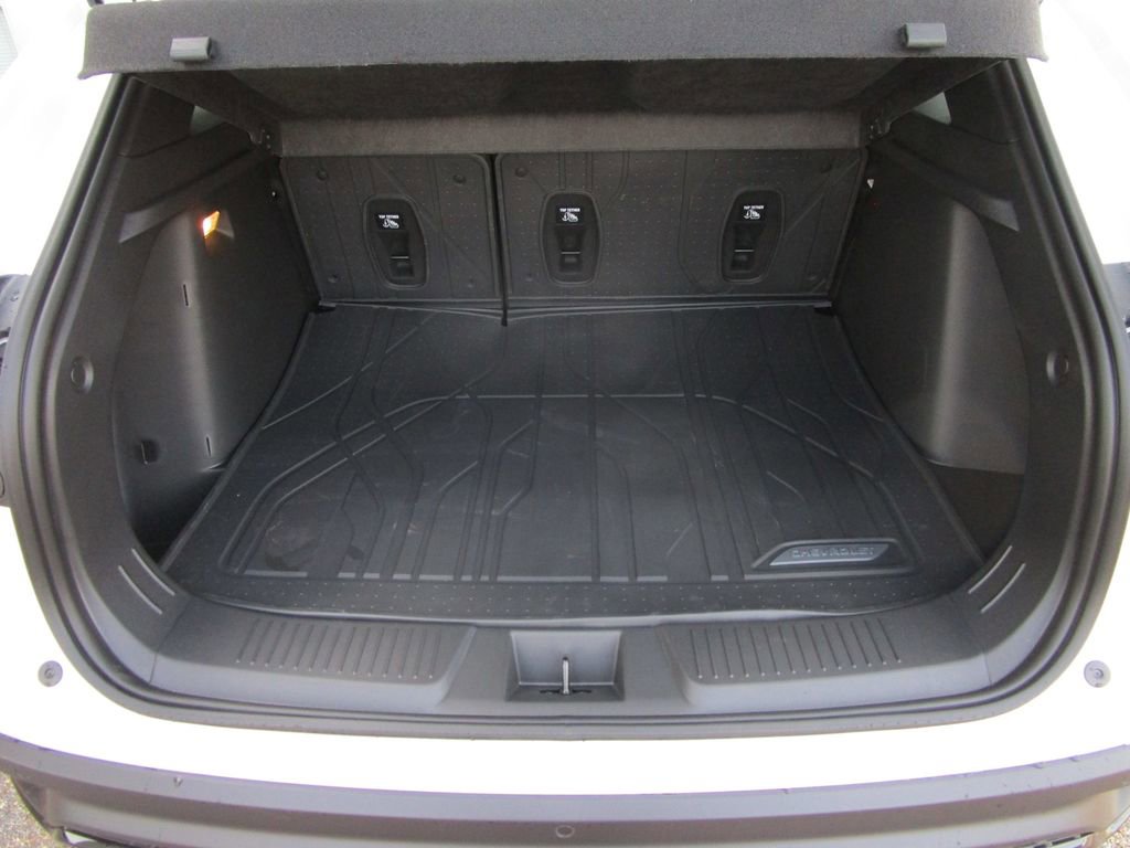 New 2026 Chevrolet Trax RS image 12