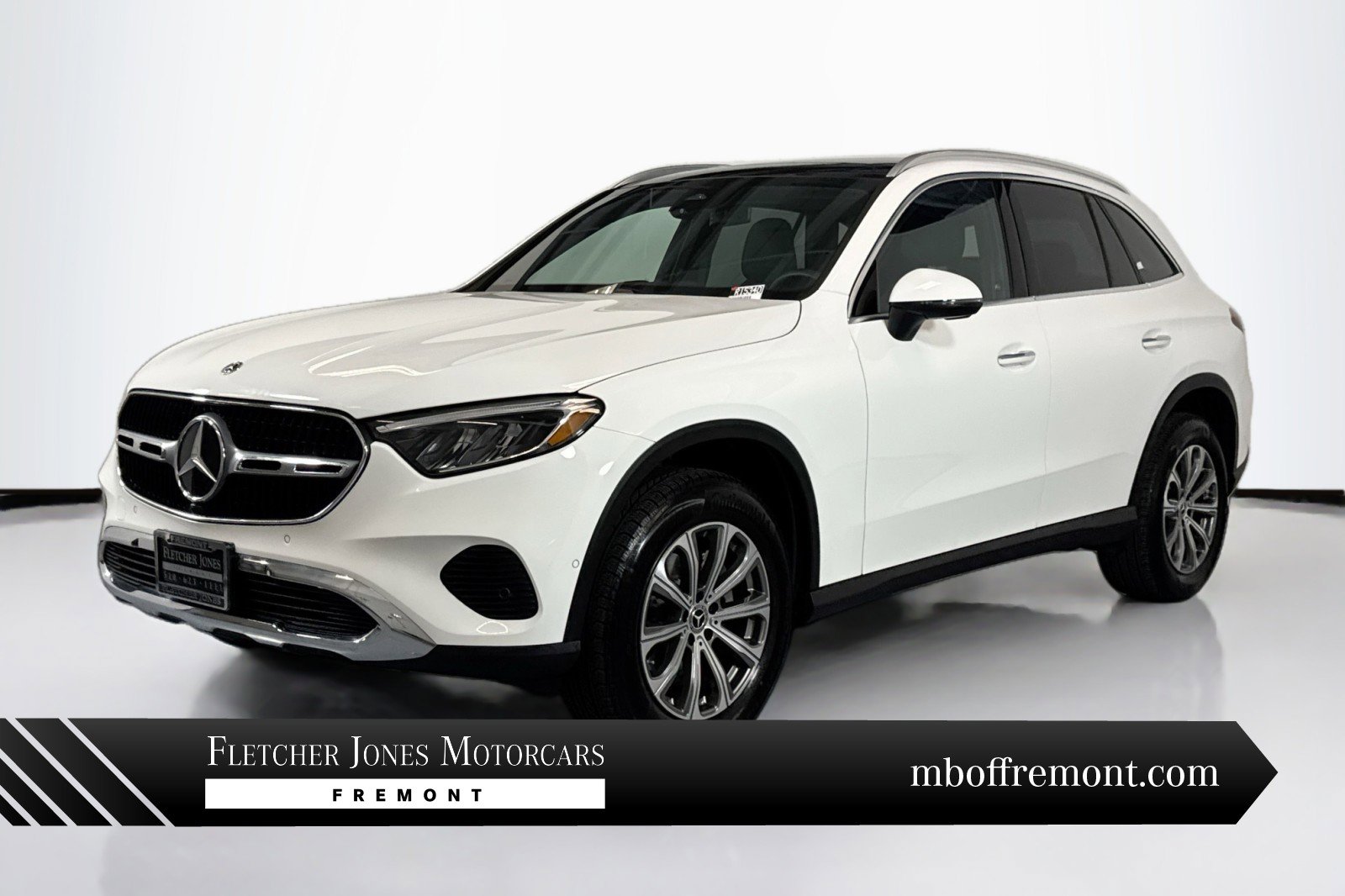 Certified 2026 Mercedes-Benz GLC 300 4MATIC image 1