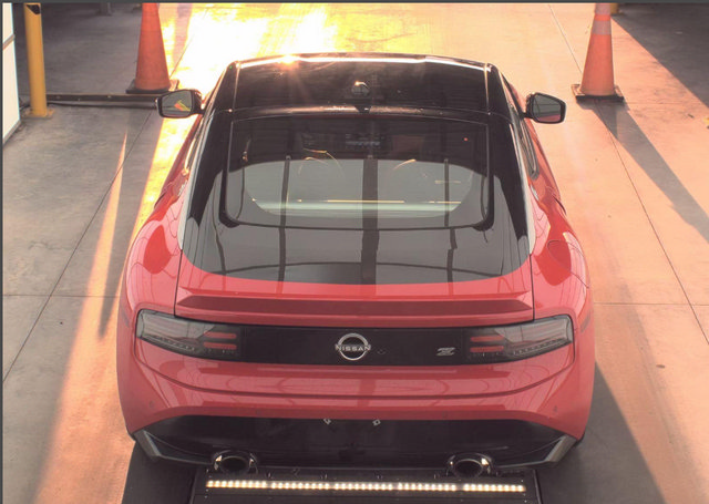 Certified 2025 Nissan Z Performance w/ Floor Mat Package RWD image 6