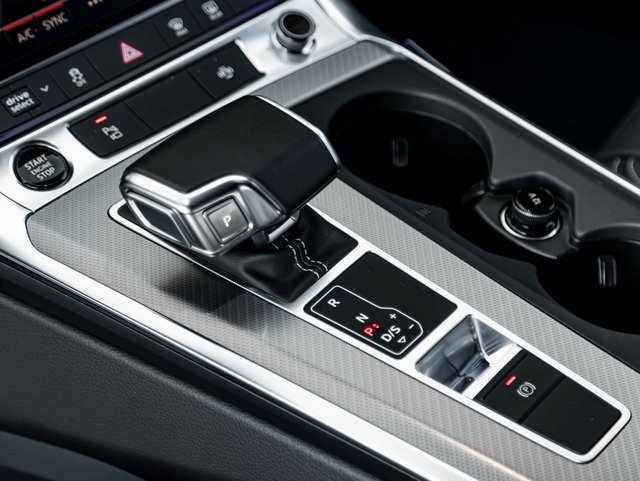 Used 2024 Audi A6 2.0T Premium image 18