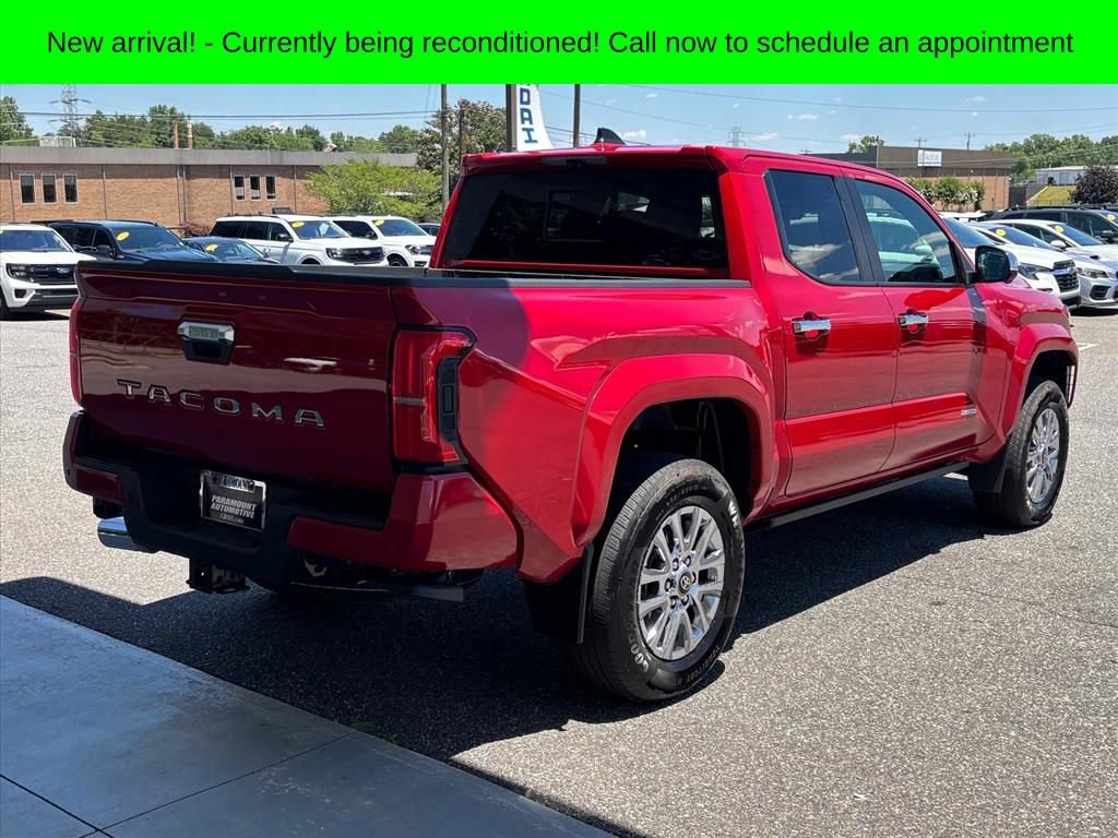 Used 2025 Toyota Tacoma Limited AWD/4WD image 26