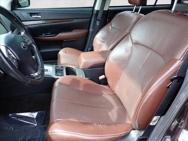 Used 2013 Subaru Outback 3.6R Limited w/ Special Appearance Pkg AWD/4WD image 12