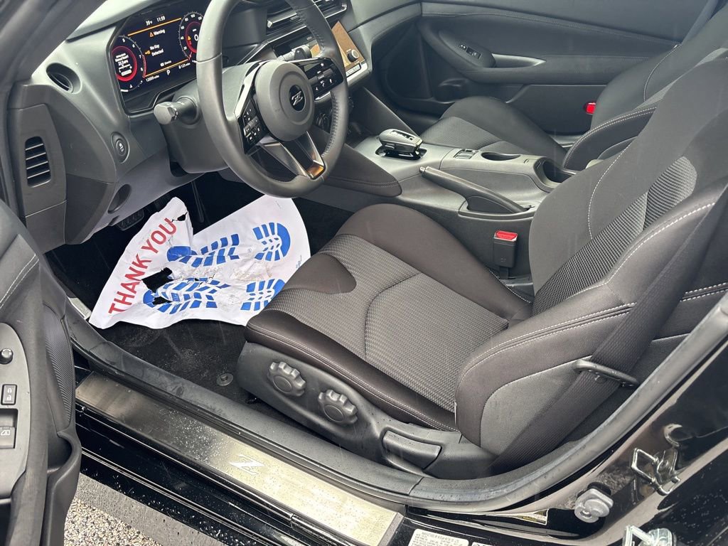 Used 2024 Nissan Z Sport w/ Floor Mat Package image 12