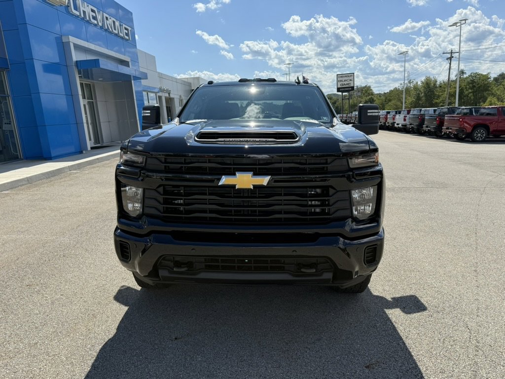 New 2025 Chevrolet Silverado 2500 Custom w/ Custom Value Package image 8