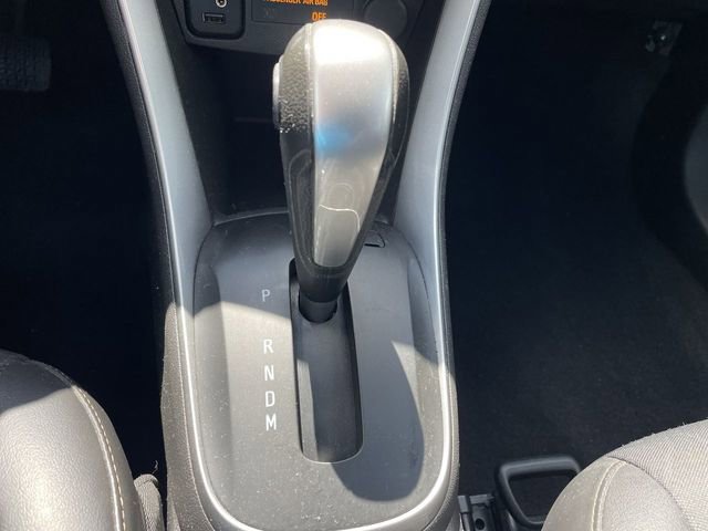Used 2020 Chevrolet Trax LT w/ LT Convenience Package FWD image 15