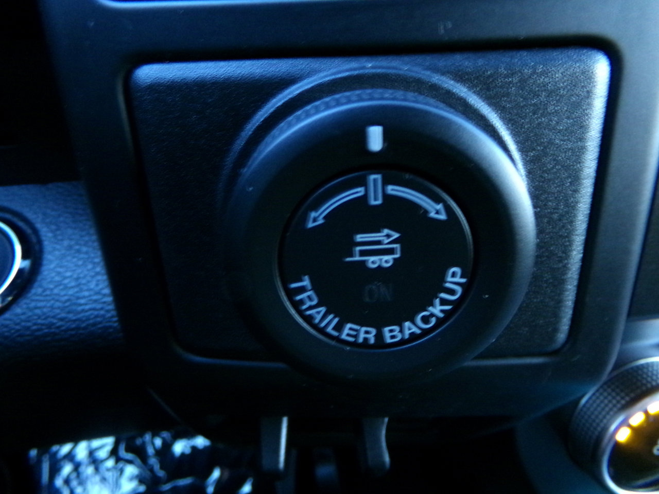 Used 2021 Ford Expedition XL image 21