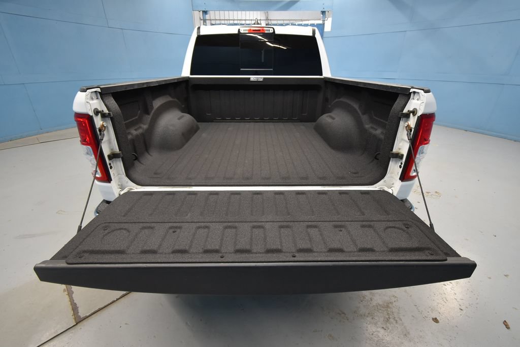 Used 2020 RAM 1500 Big Horn AWD/4WD image 34