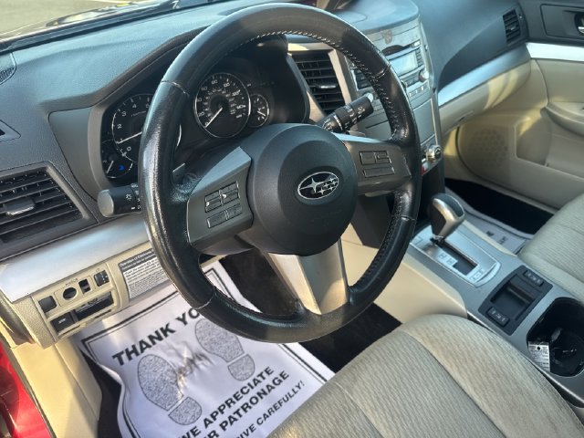 Used 2011 Subaru Outback 2.5i Premium AWD/4WD image 14