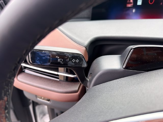 New 2026 Lincoln Navigator Reserve AWD/4WD image 26