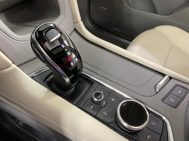New 2026 Cadillac XT5 Premium Luxury w/ LPO, Floor Liner Package FWD image 17