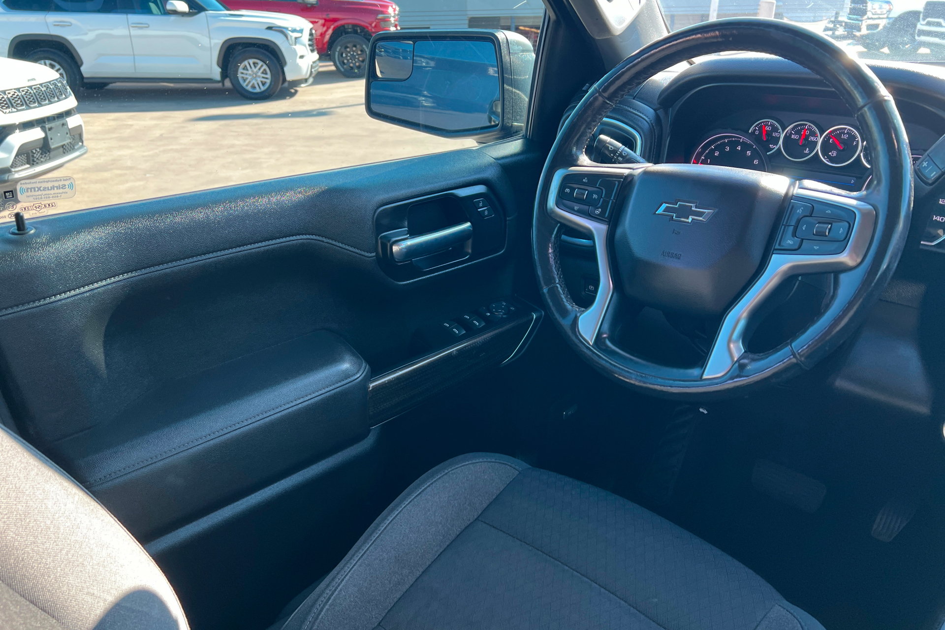 Used 2020 Chevrolet Silverado 1500 LT Trail Boss AWD/4WD image 12