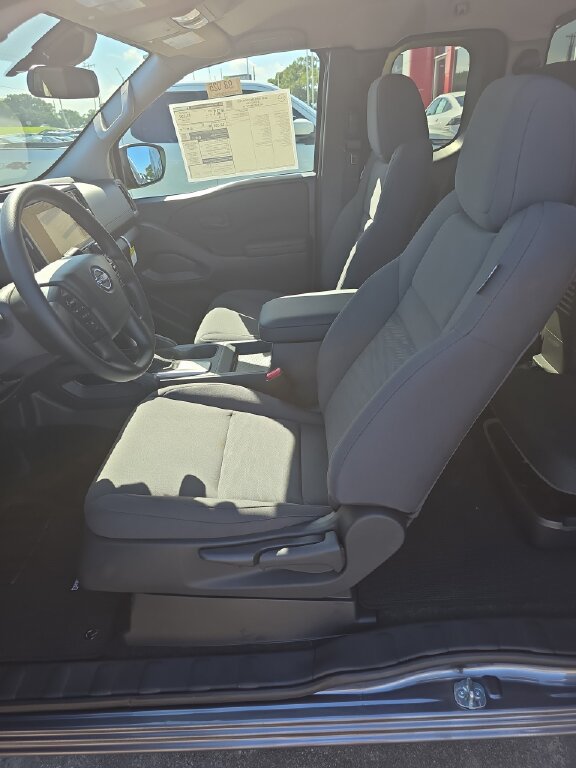 New 2026 Nissan Frontier S w/ Tow Package RWD image 4