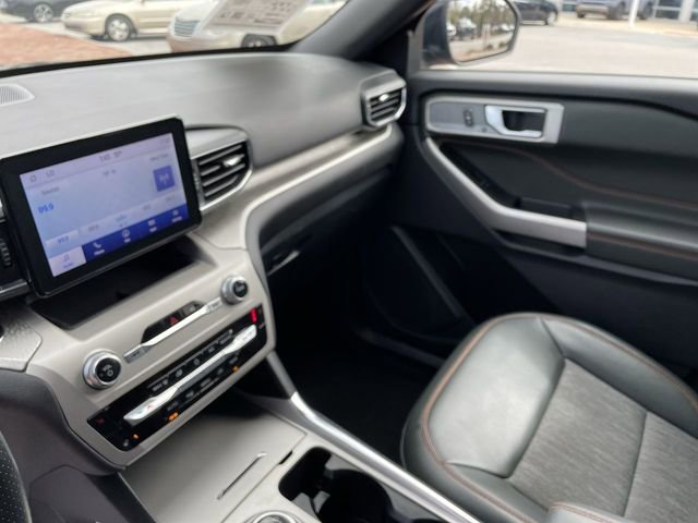 Used 2022 Ford Explorer Timberline w/ Timberline Technology Package image 13