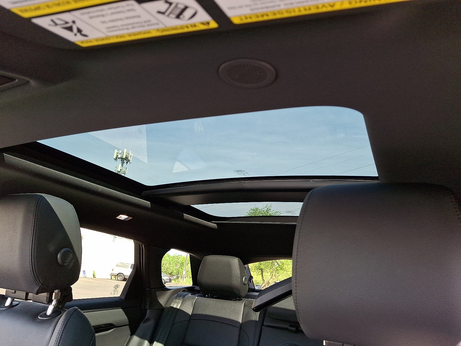 Certified 2025 Land Rover Range Rover Evoque S image 14