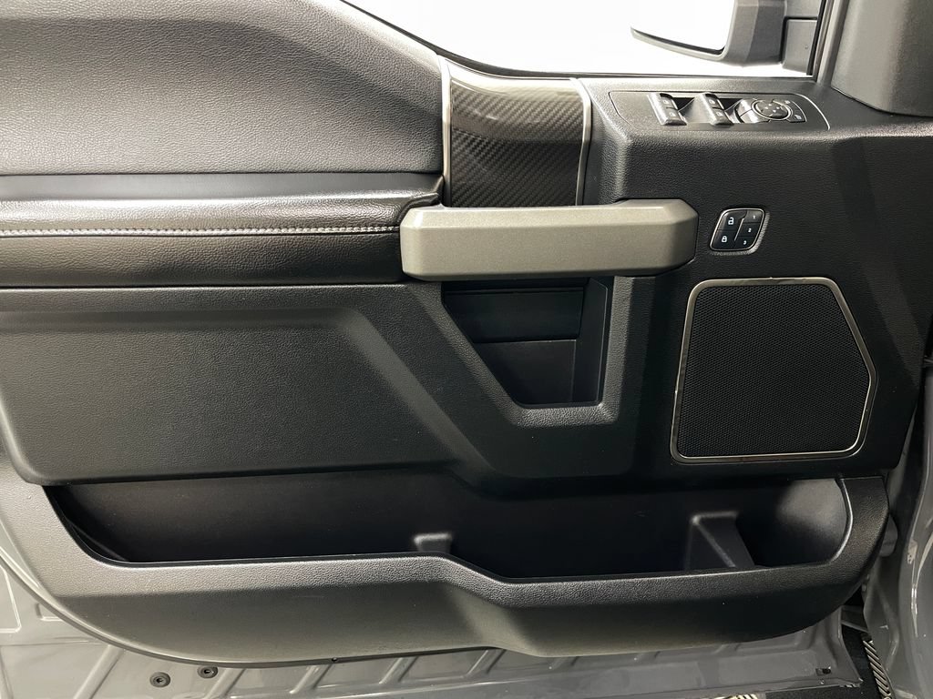 Used 2018 Ford F150 Raptor w/ Equipment Group 802A Luxury AWD/4WD image 28