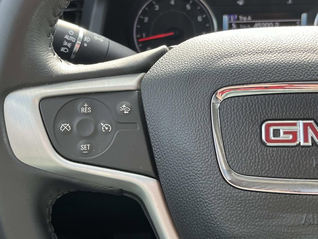 Certified 2018 GMC Acadia SLT image 18