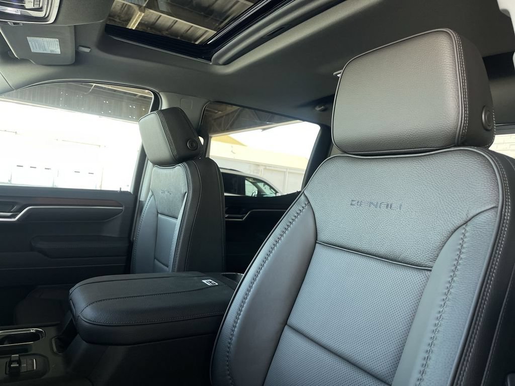 New 2026 GMC Sierra 1500 Denali AWD/4WD image 20