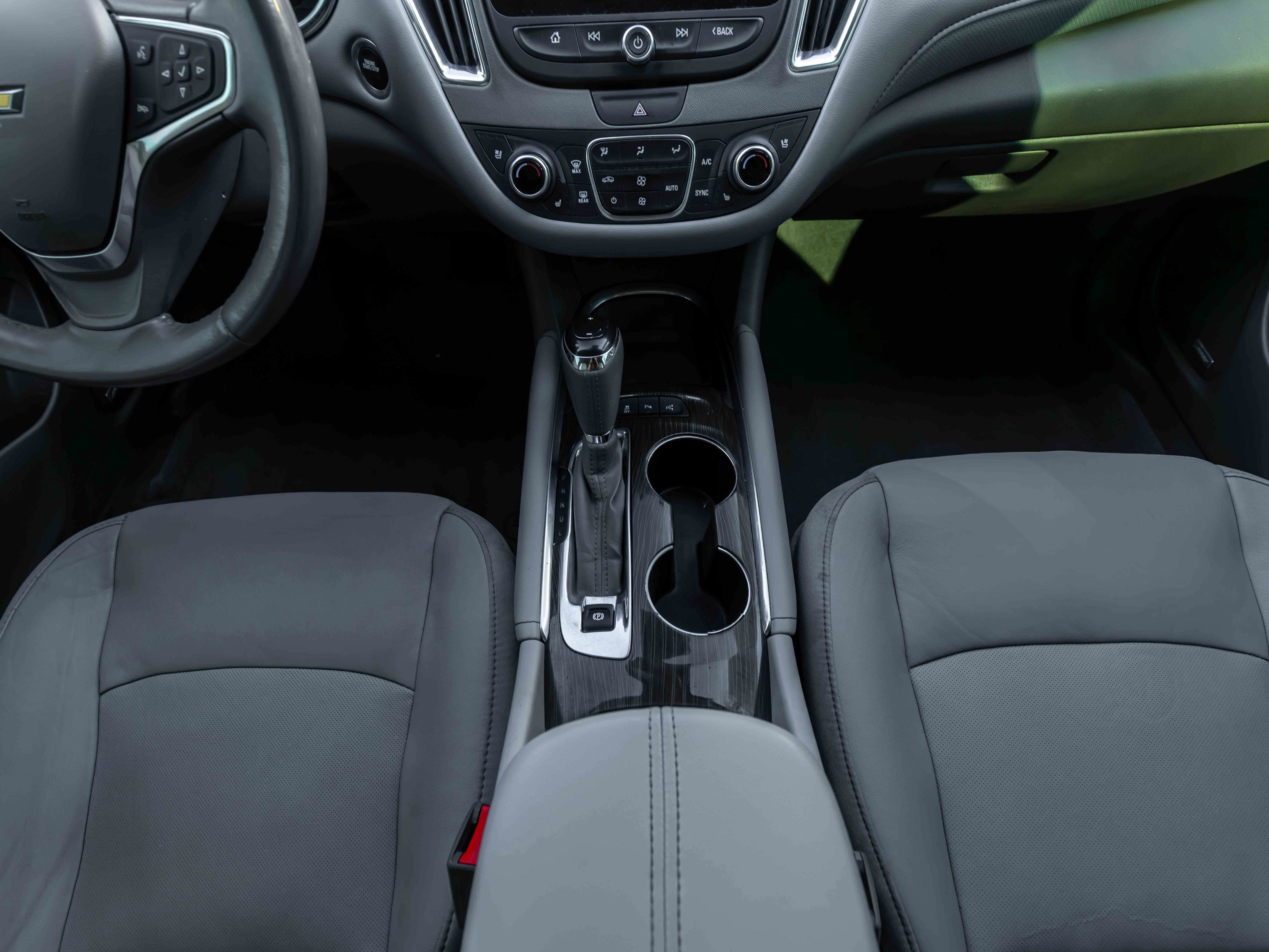 Used 2019 Chevrolet Malibu Premier w/ Sun and Wheel Package image 67