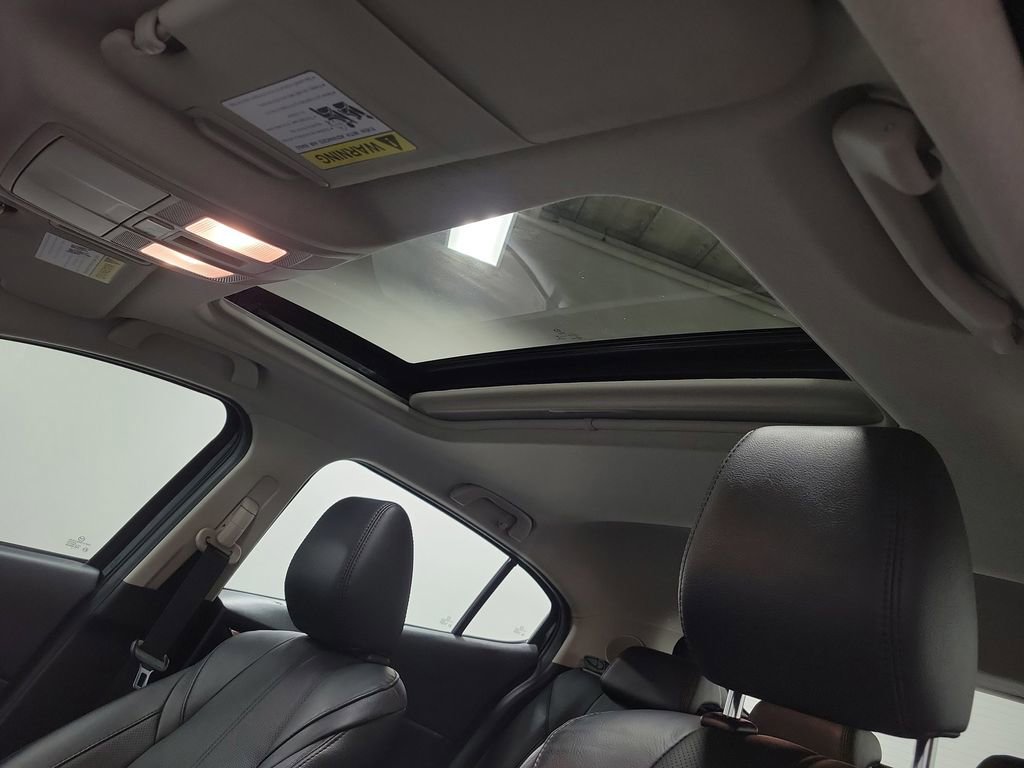 Used 2018 MAZDA MAZDA3 Grand Touring w/ Premium Equipment Package image 15