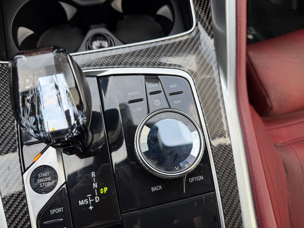 Used 2022 BMW X6 M50i w/ Executive Package image 26