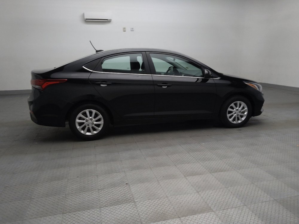 Used 2021 Hyundai Accent SEL image 10