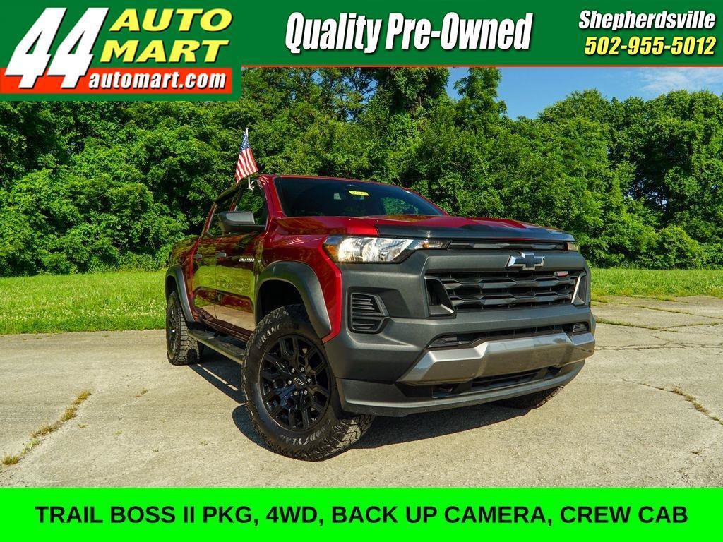 Used 2025 Chevrolet Colorado Trail Boss AWD/4WD image 1