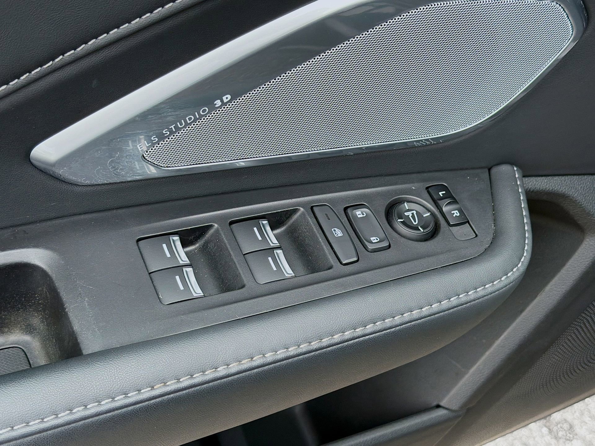 Used 2021 Acura RDX A-Spec image 23