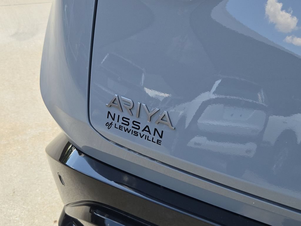 Certified 2023 Nissan Ariya FWD image 13